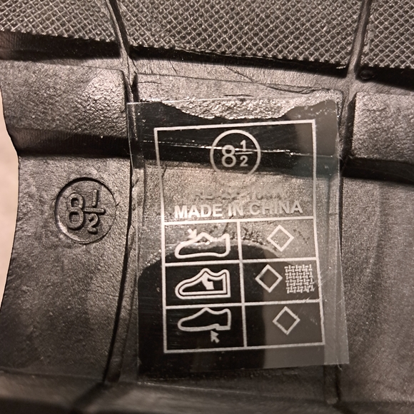 Rouge Helium Loafers Size 8.5 - Picture 8 of 9